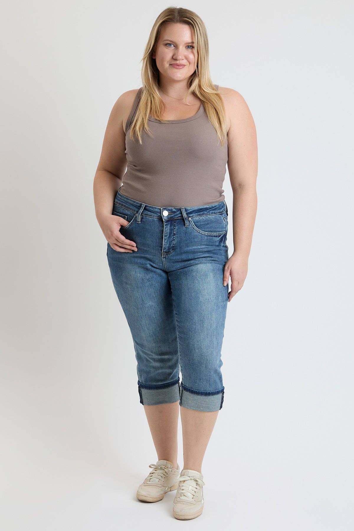 High Rise Premium Stretch Cuff Capri