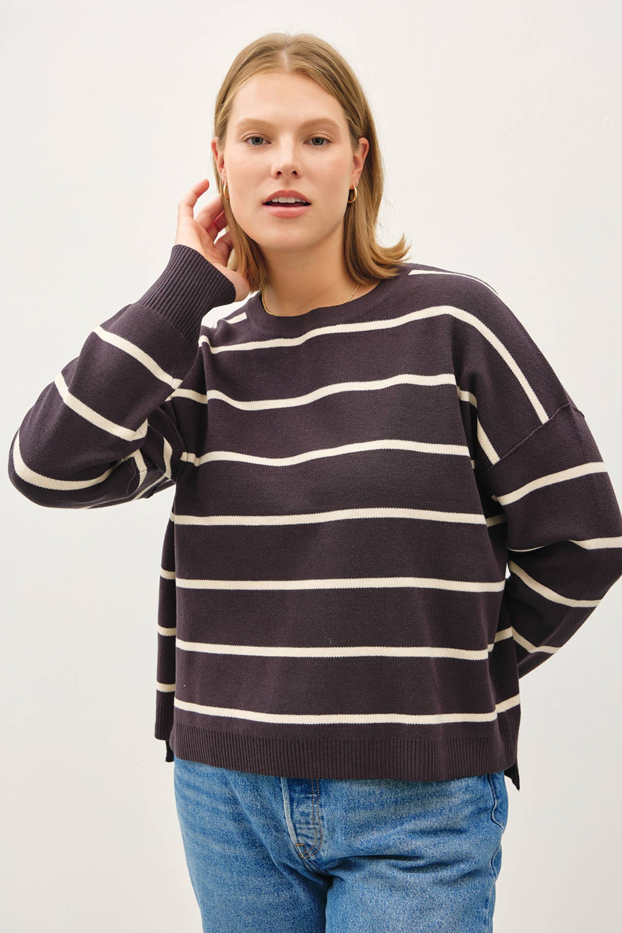 STRIPE CREWNECK LONG SLEEVE BOXY SWEATER