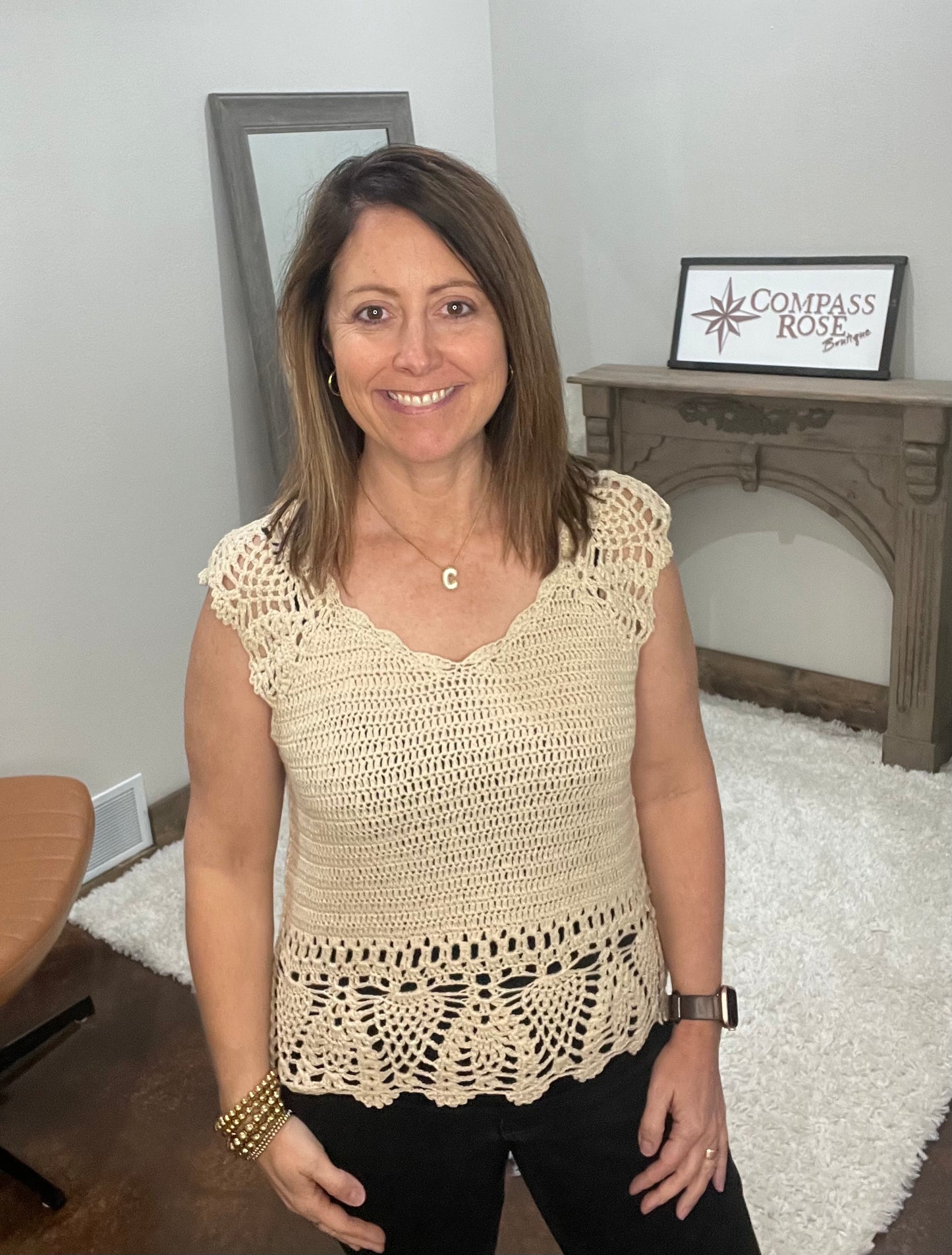 Sleevless Crochet Knit Top