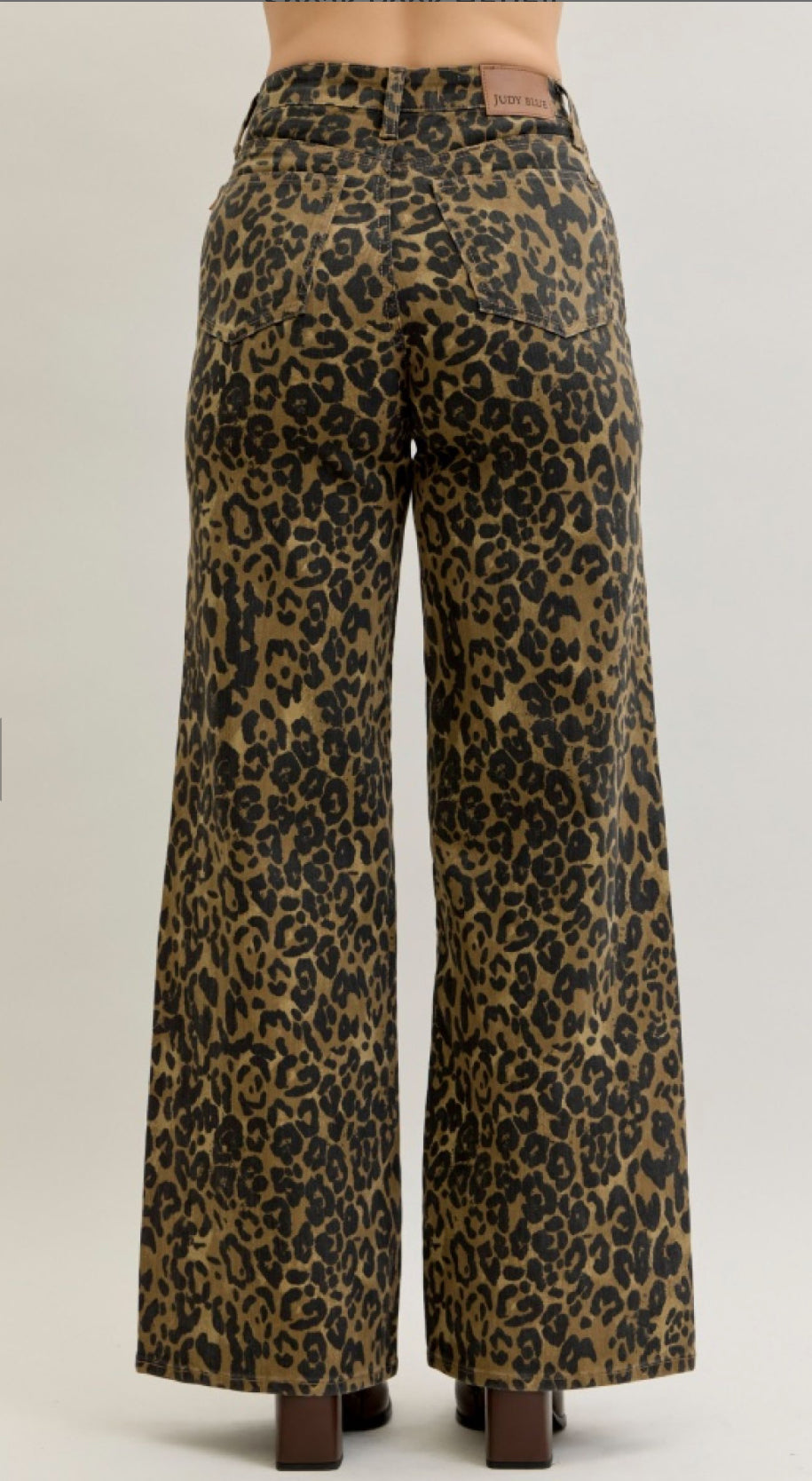 Judy Blue HW Retro Wide Leopard Print