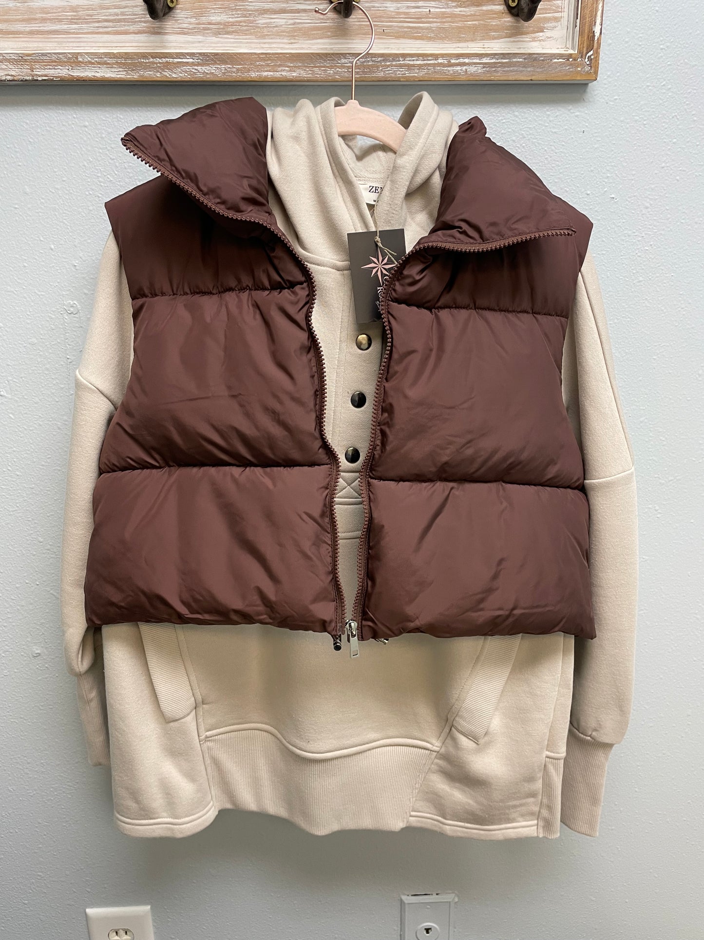 Puffer Cropped Vest