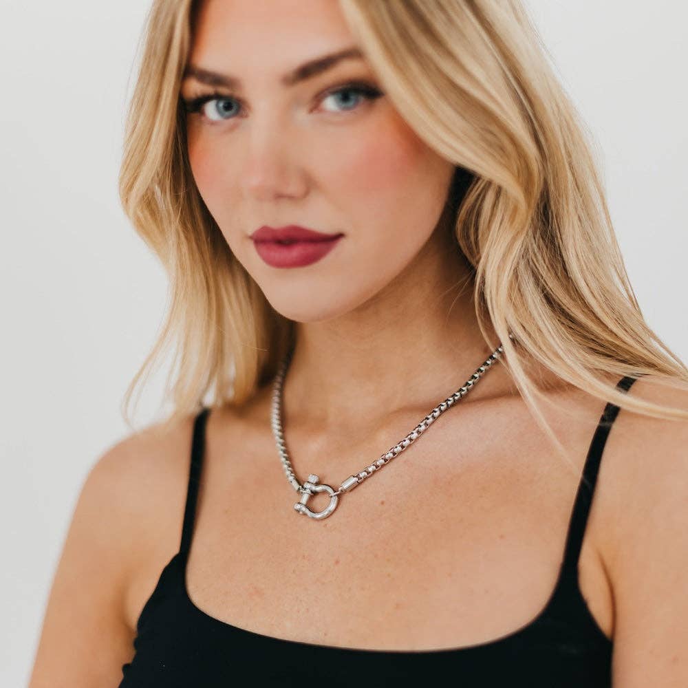 Lucky Me Horseshoe Toggle Necklace - WATERPROOF