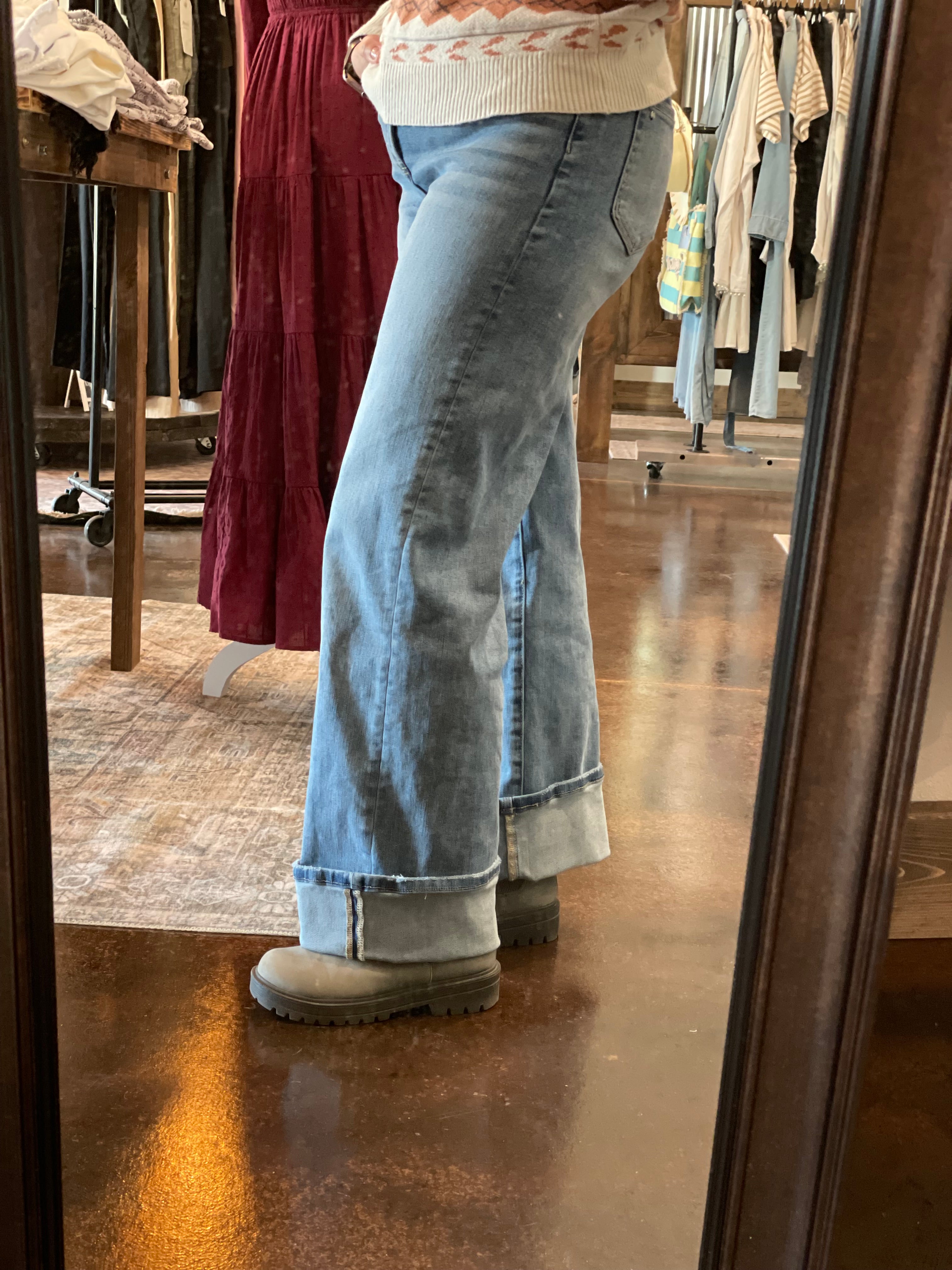 Super High Wide Leg w/ Cuff Hem