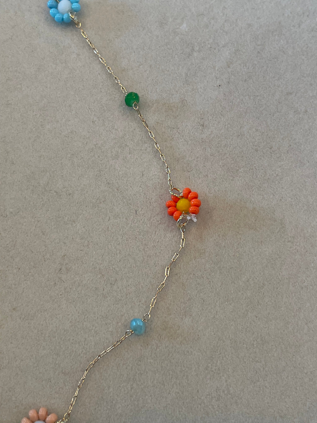 Dainty Flower Necklace