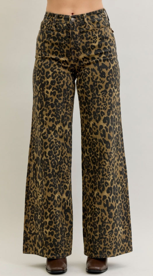 Judy Blue HW Retro Wide Leopard Print