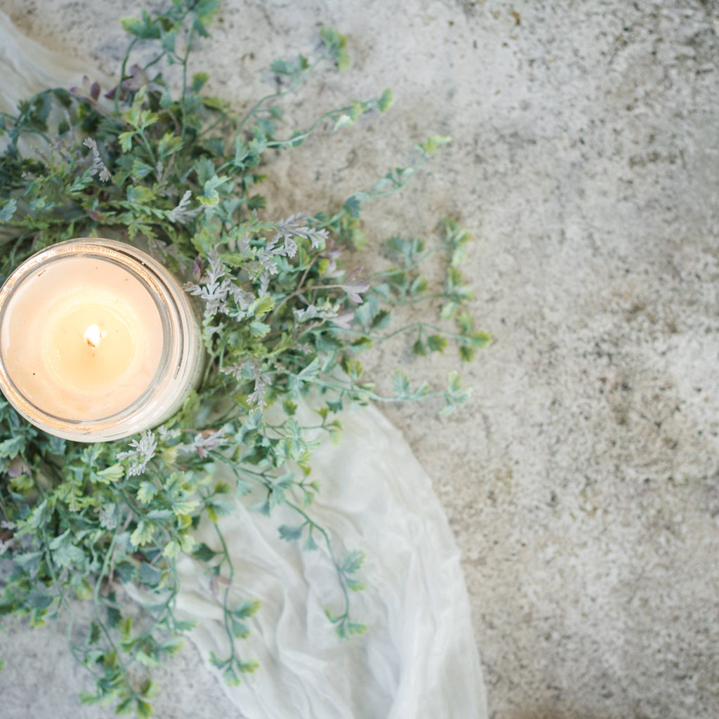 9" Wild Celery & Helleborus Candle Ring