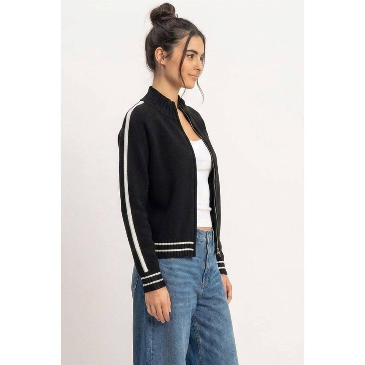 Contrast Stripe Zip-Up Sweater