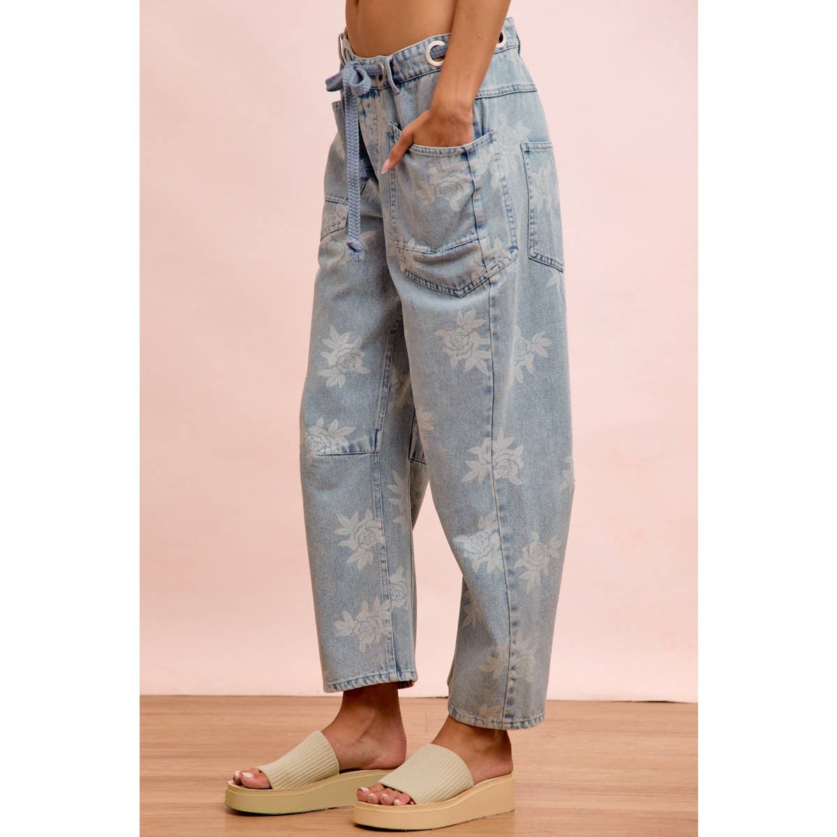Rose Printed Washed Denim Pants