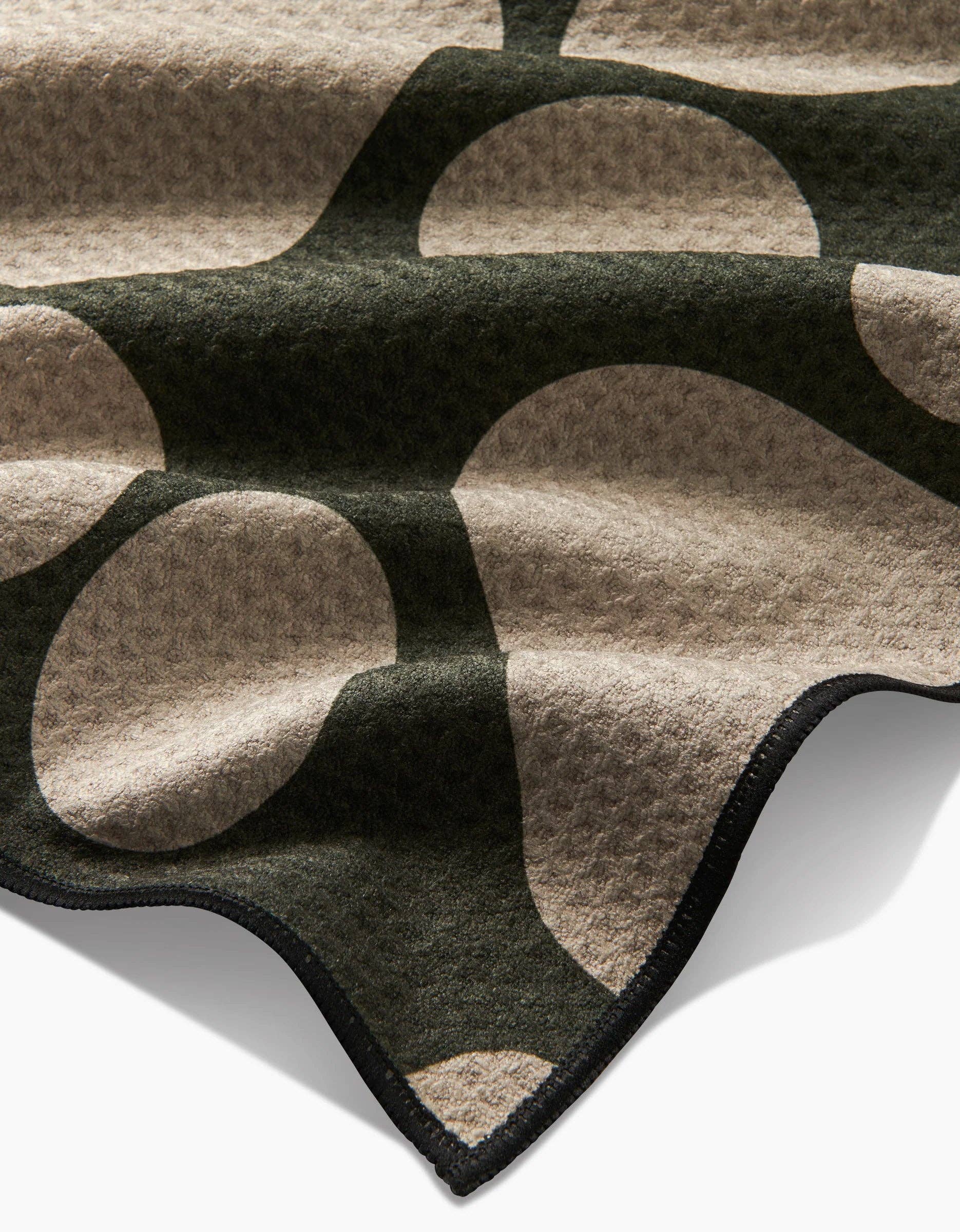 Geometry Paw Towel