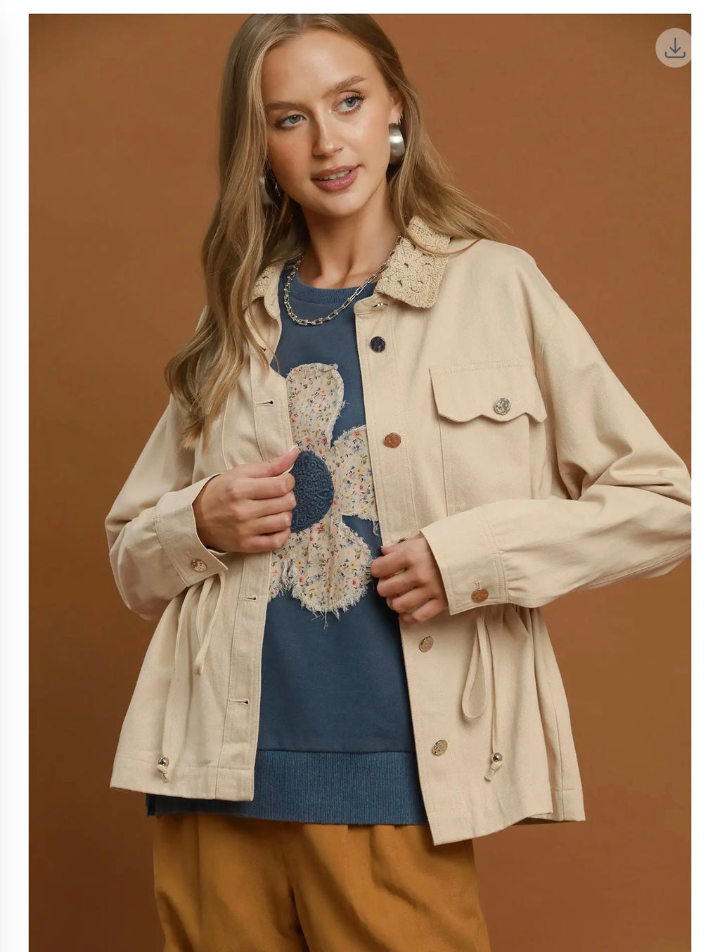 Collar Scalloped Detailed Jacket