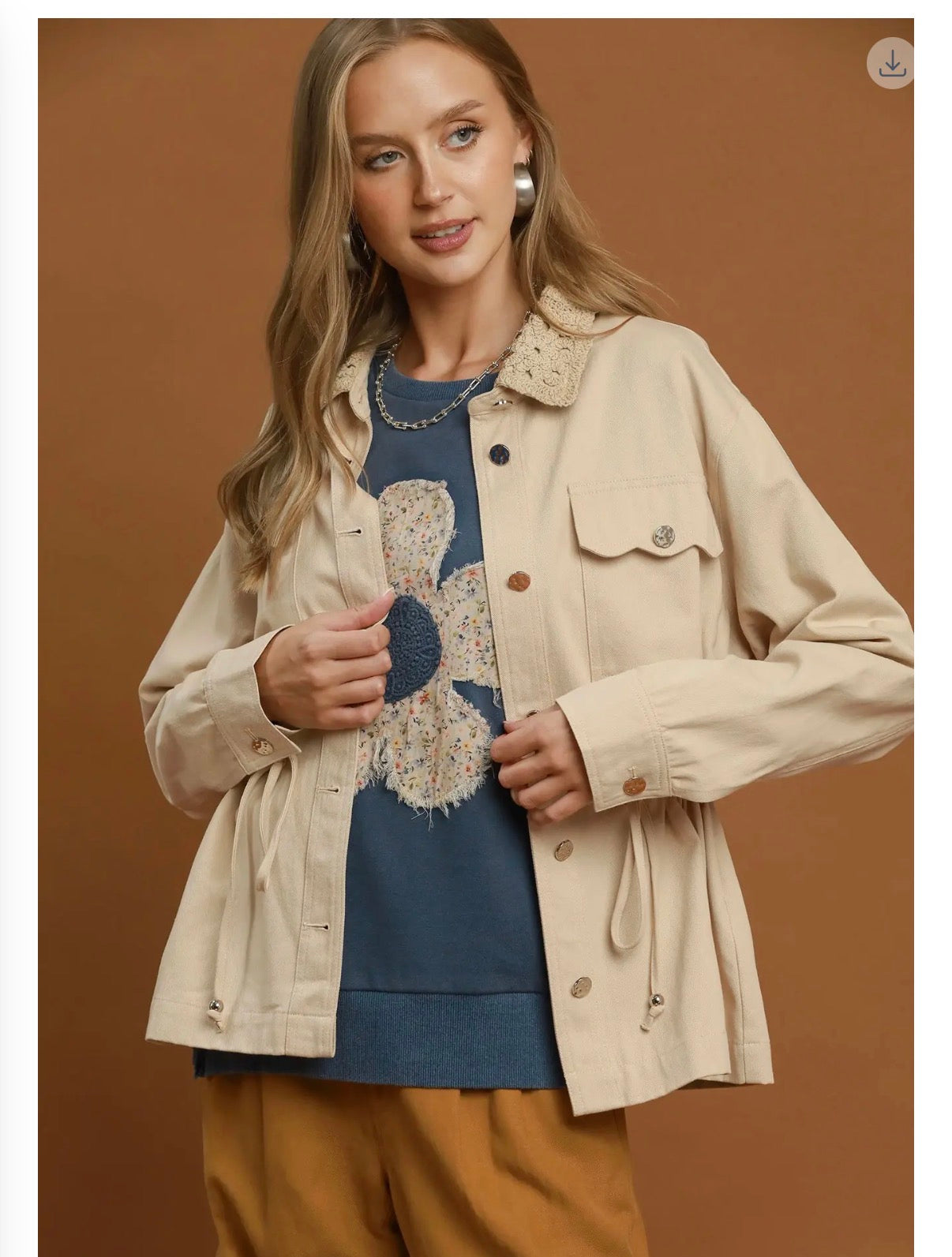 Collar Scalloped Detailed Jacket