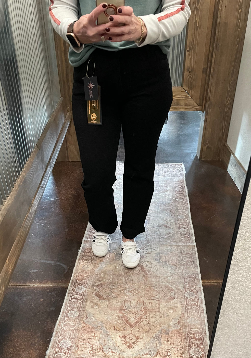 Risen MR Crop Straight Jeans