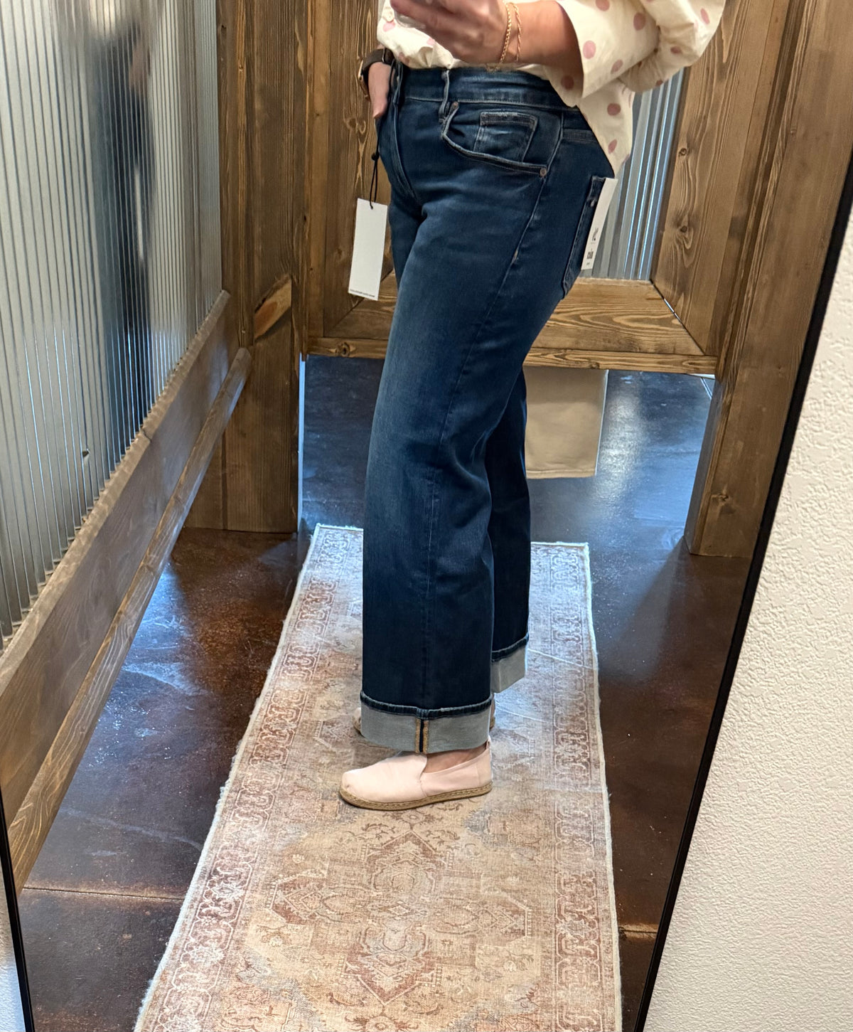 Mica Low-Rise Wide Ankle Baggy Fit