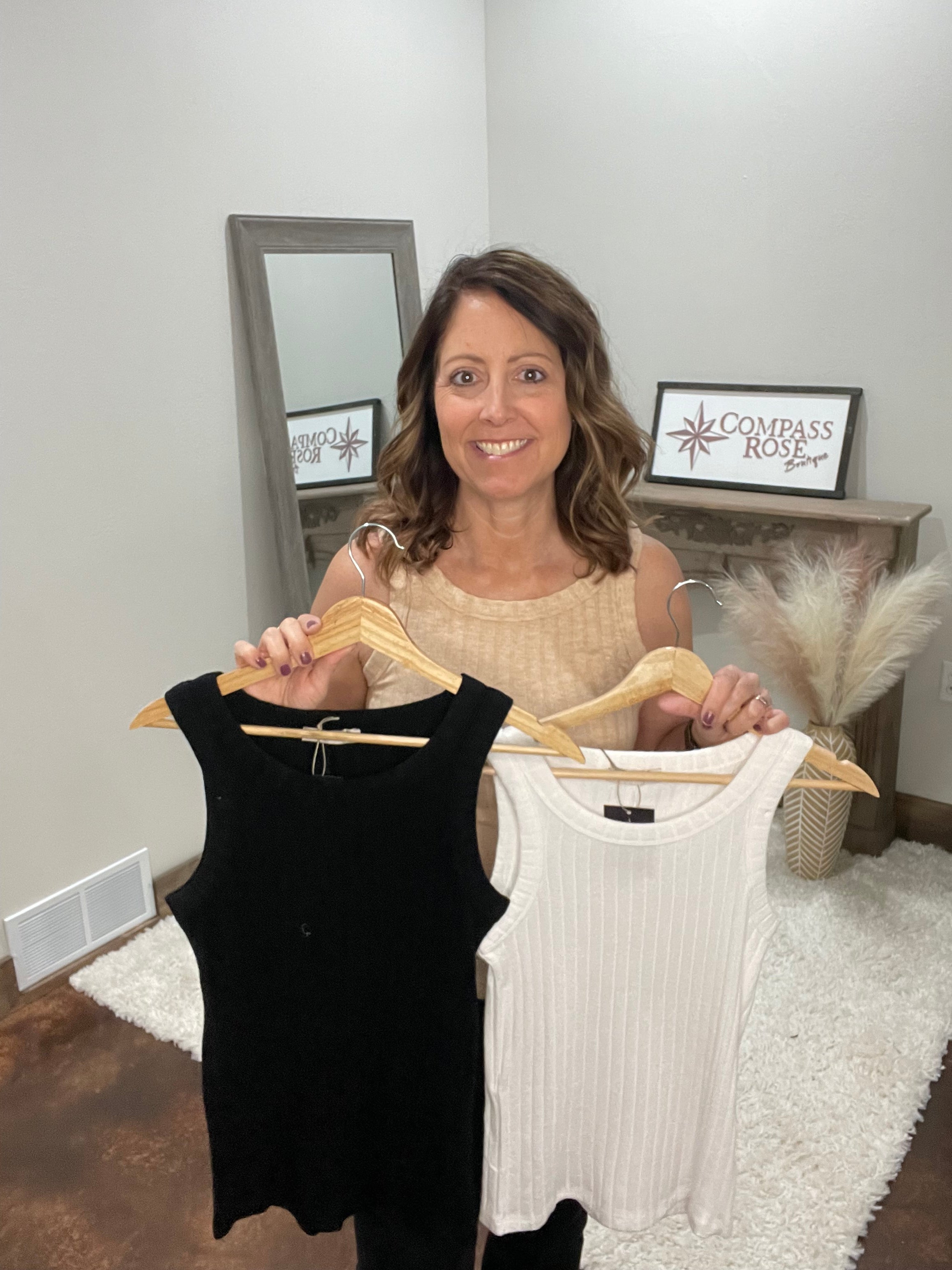 Ribbed Scoop Neck Sleeveless Top