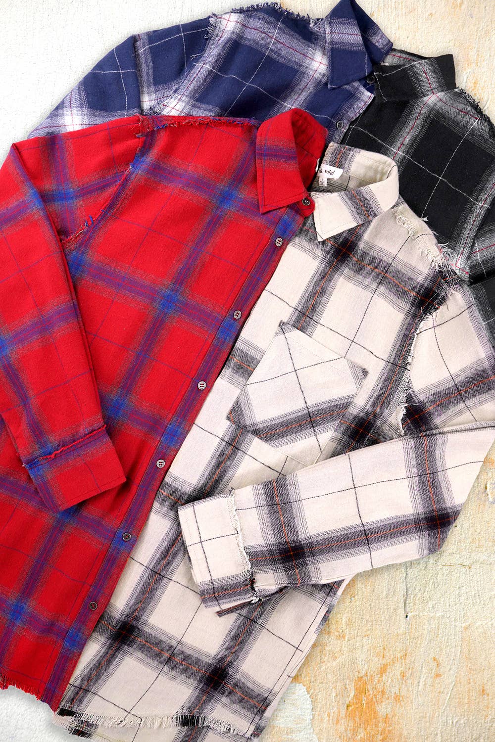 Loose Fit Button Down Cut Edge Detailed Plaid Shirts