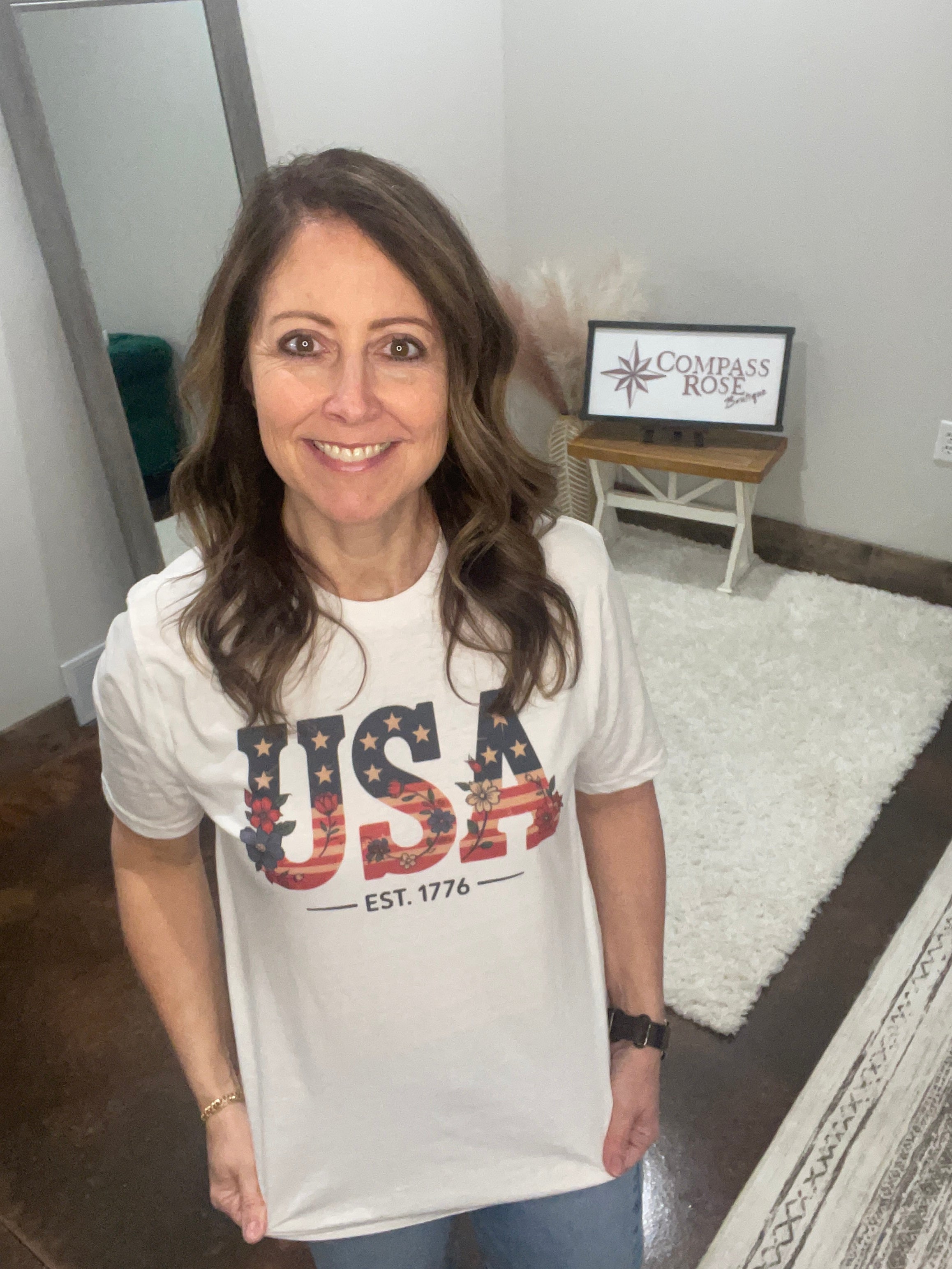 USA Floral Patriotic Vintage Graphic Tee