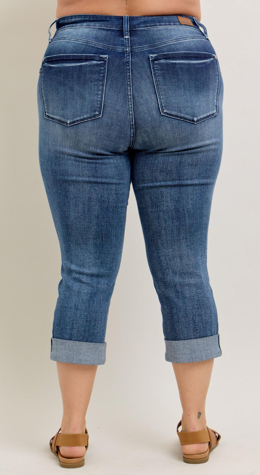 Judy Blue Cuffed Capri