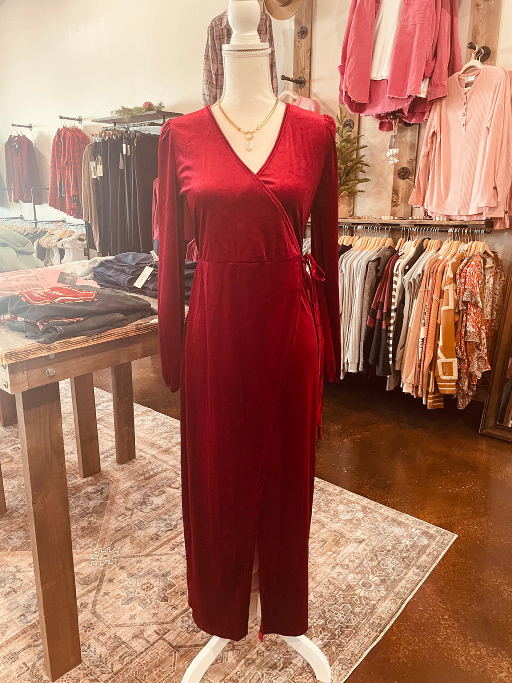 V-NECK LONG VELVET DRESS