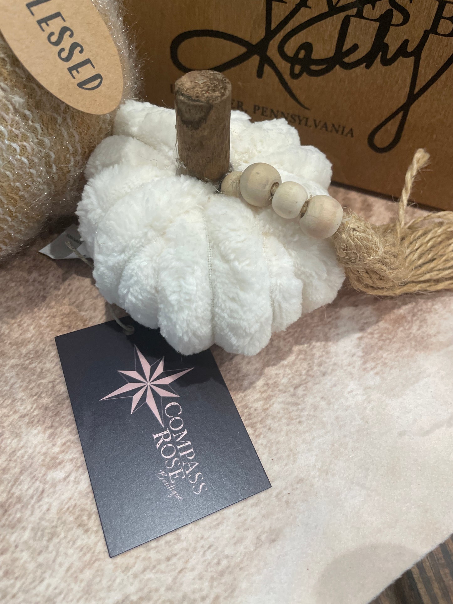 Cream Ribbed Pumpkin w/ Beaded Tassel - Small