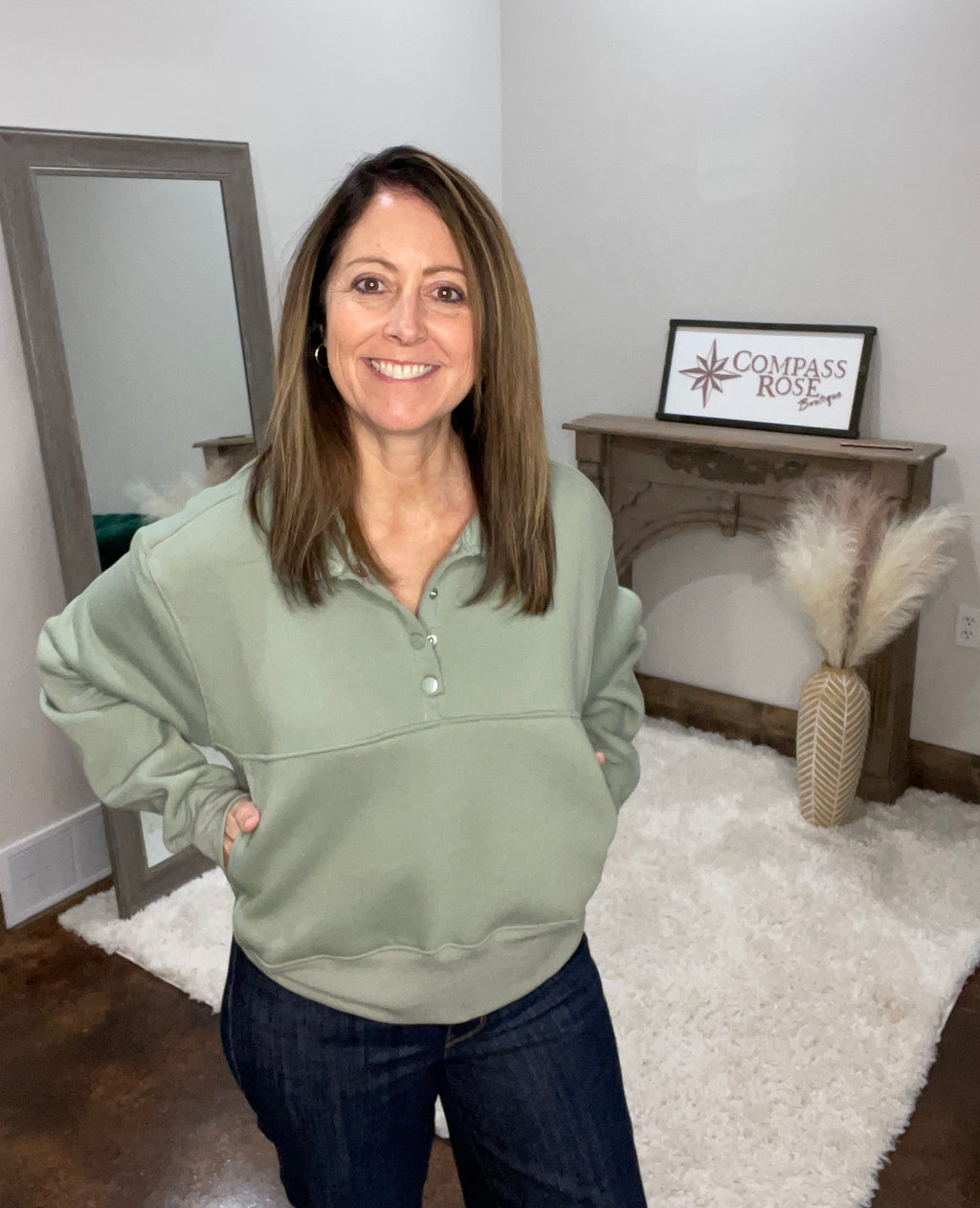 Collar Snap Buttoned Sweatshirt