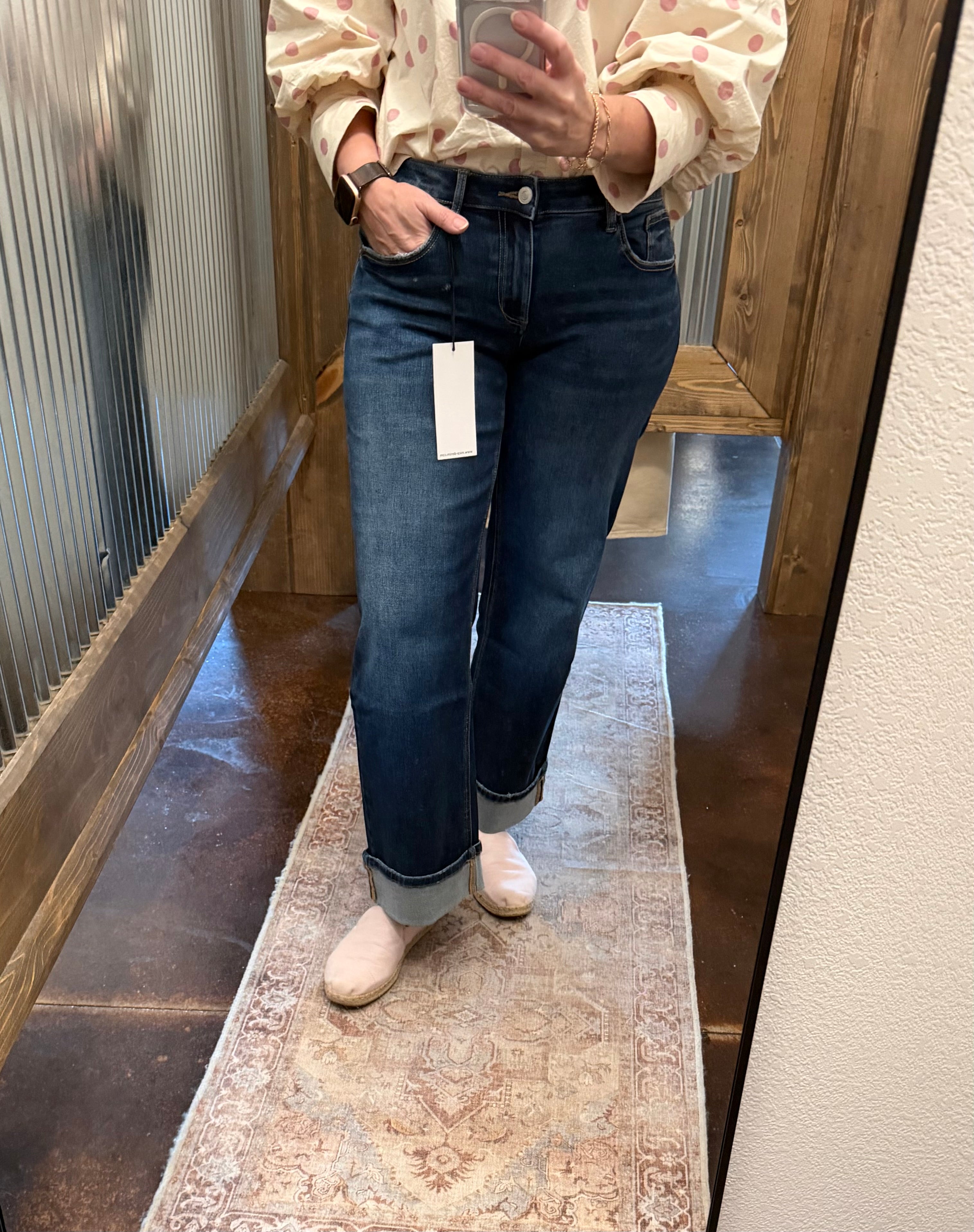 Mica Low-Rise Wide Ankle Baggy Fit