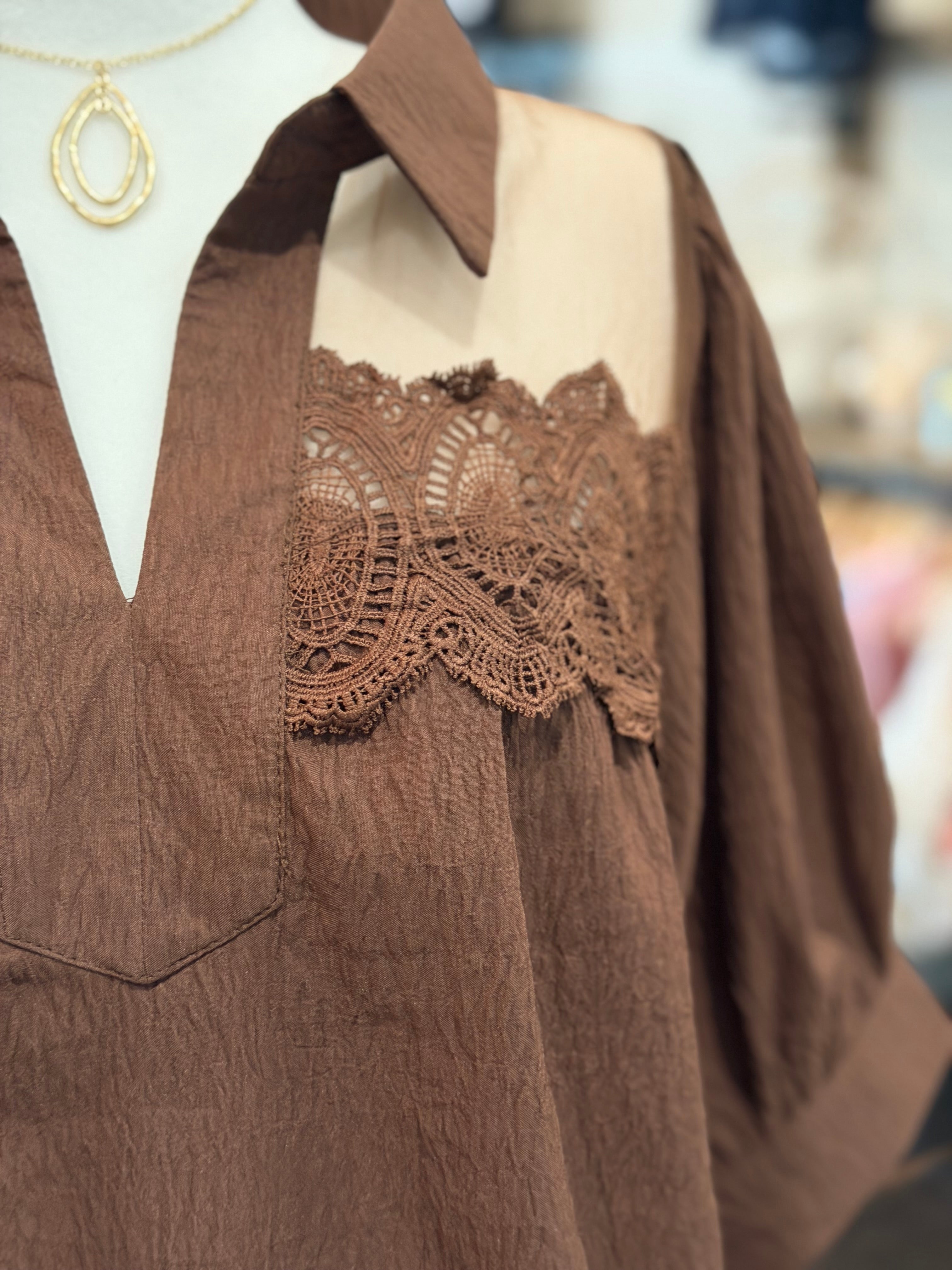 Lace Detail Collared Blouse
