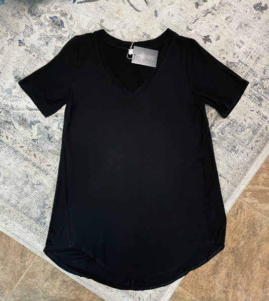 Short Sleeve V-Neck Hi-Low Hem Top