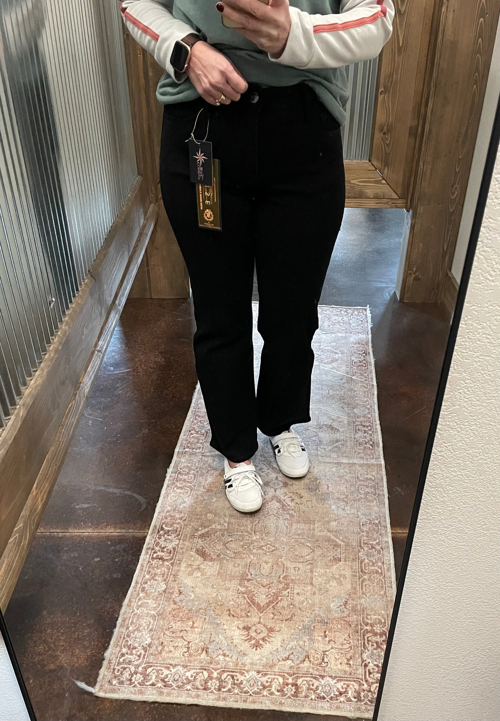 Risen MR Crop Straight Jeans