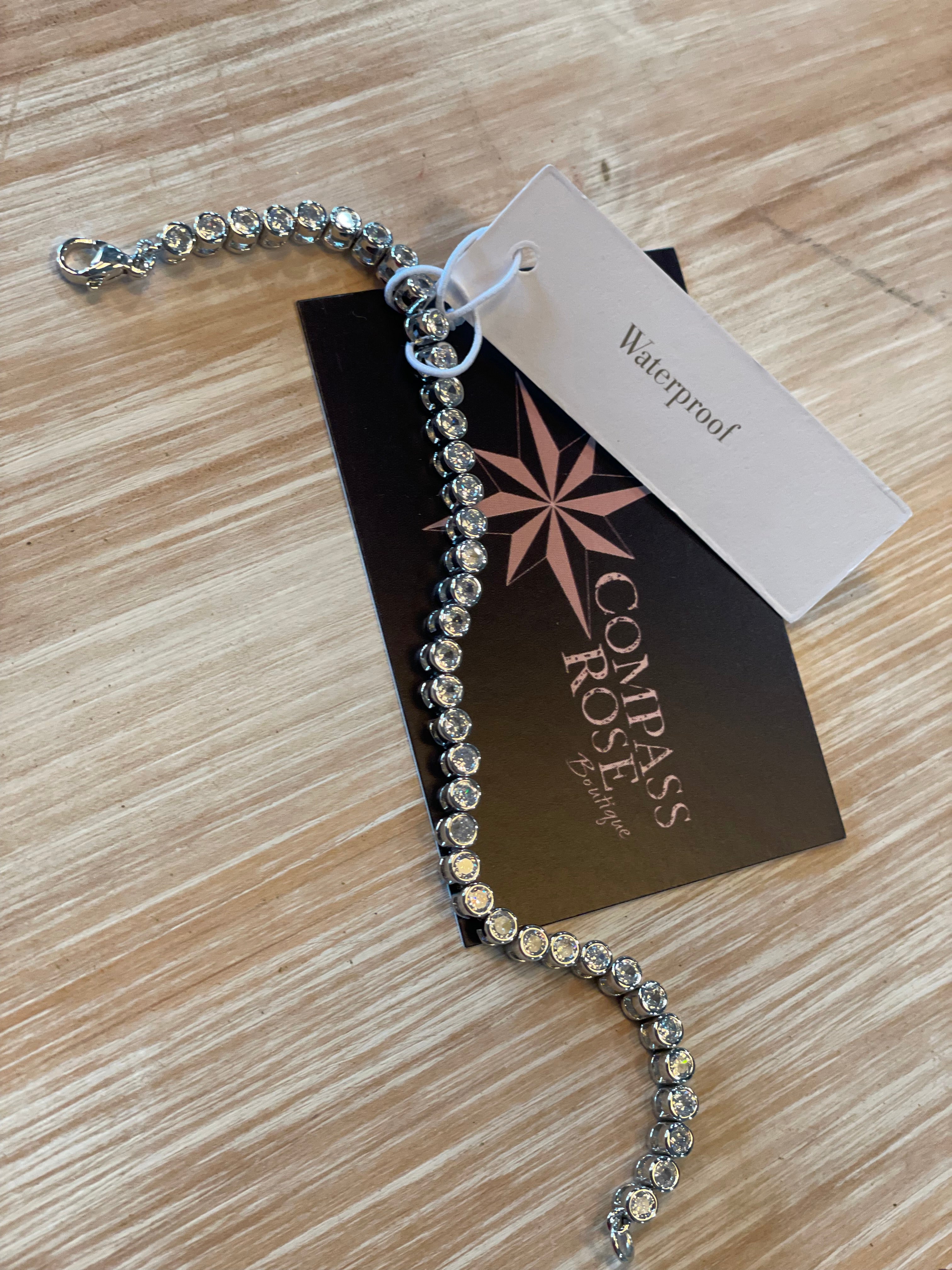 Tennis Bracelet Frosted In Diamonds - WATERPROOF