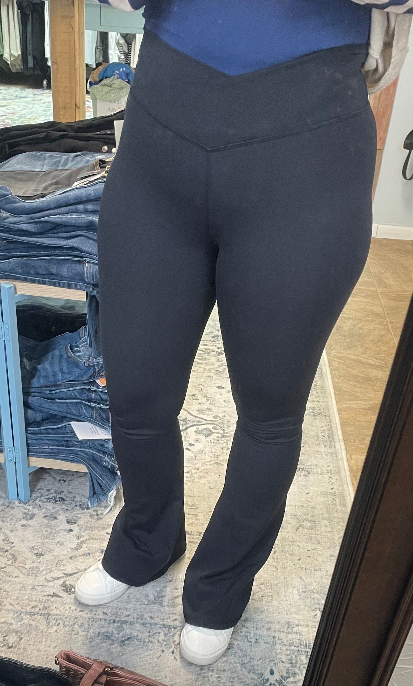 Mono B Crossover Waist Yoga Pants