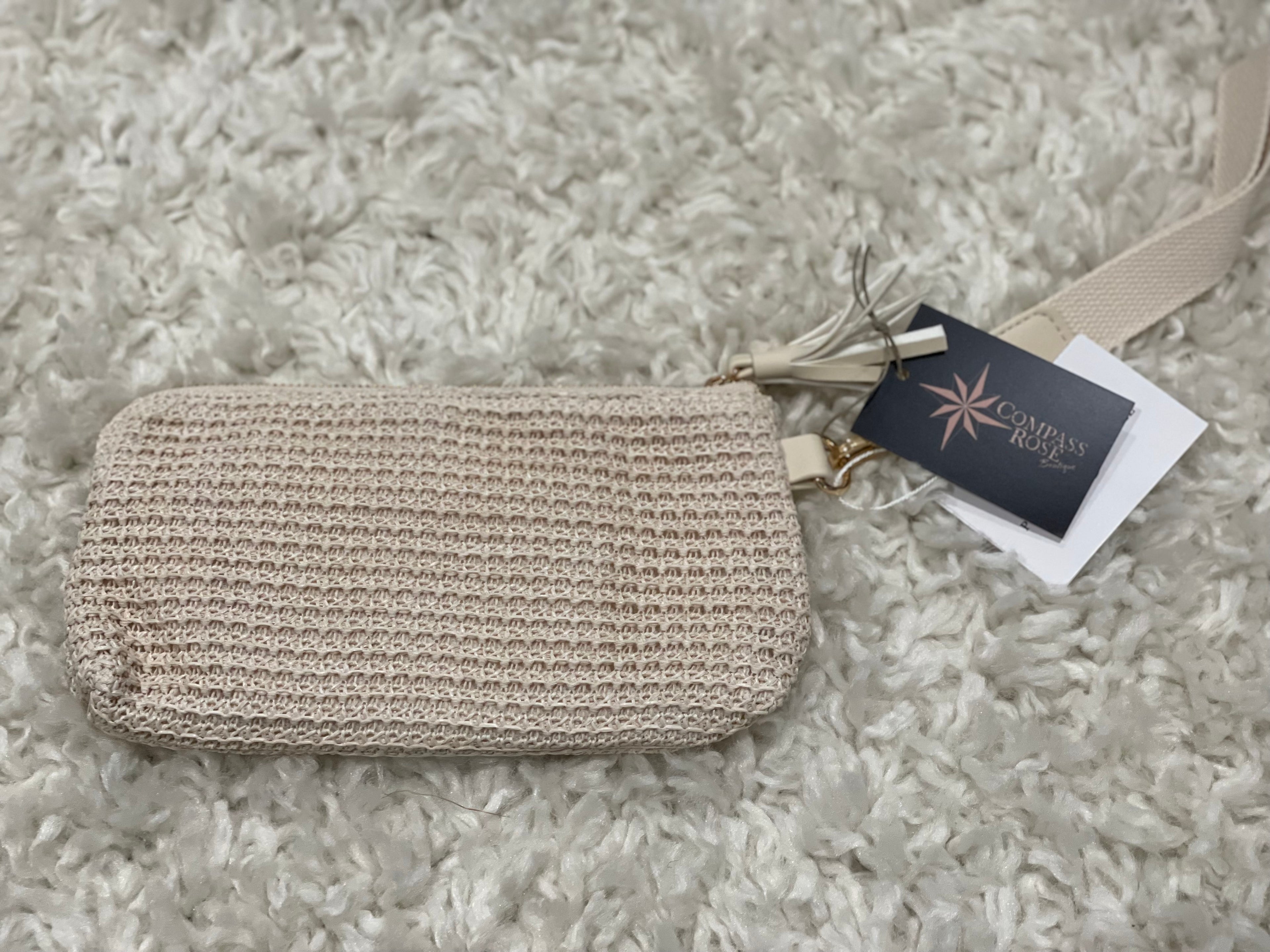 Raffia Clutch Card Wallet Wristlet