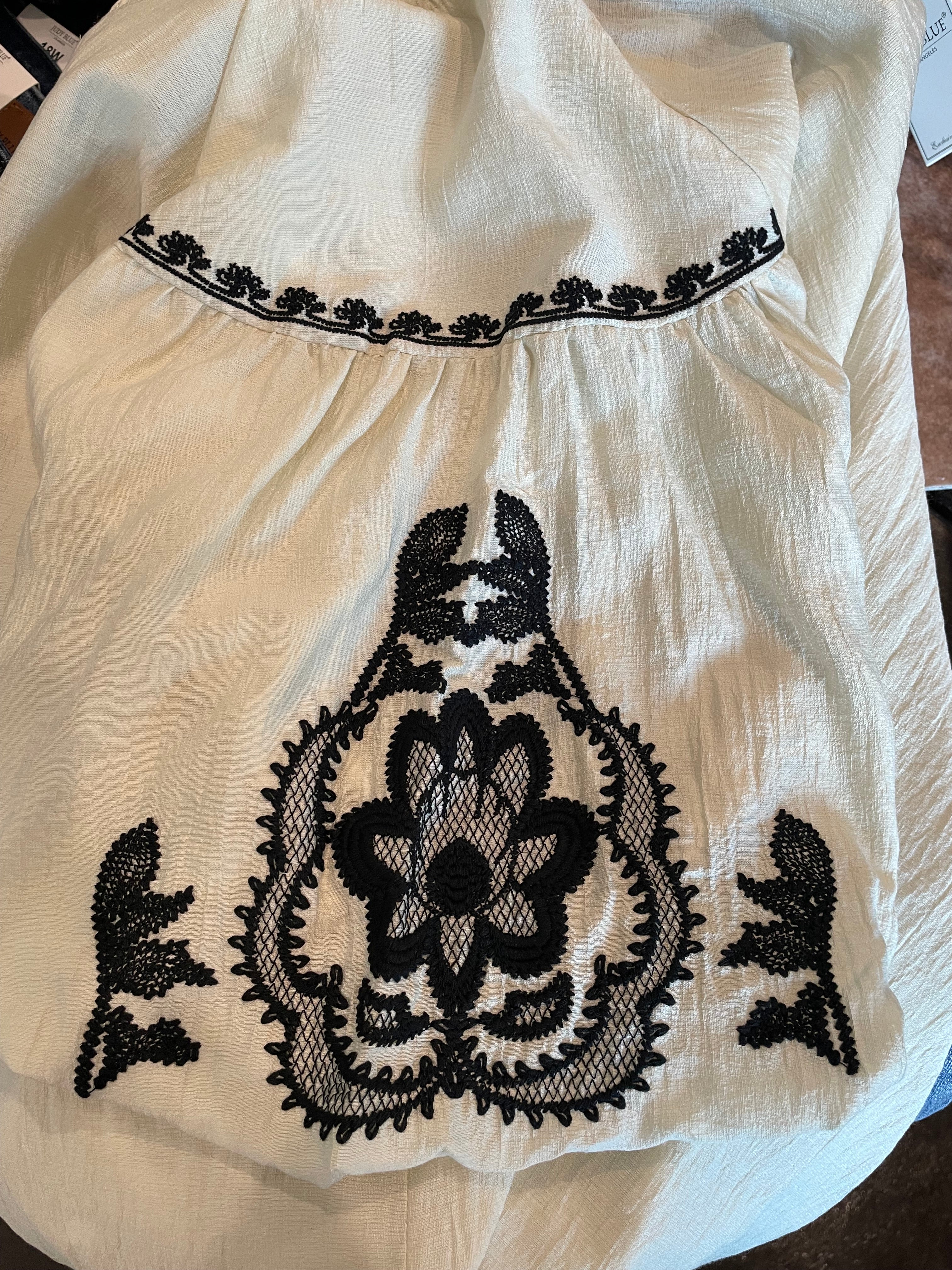 Boho Chic Embroidered Blouse