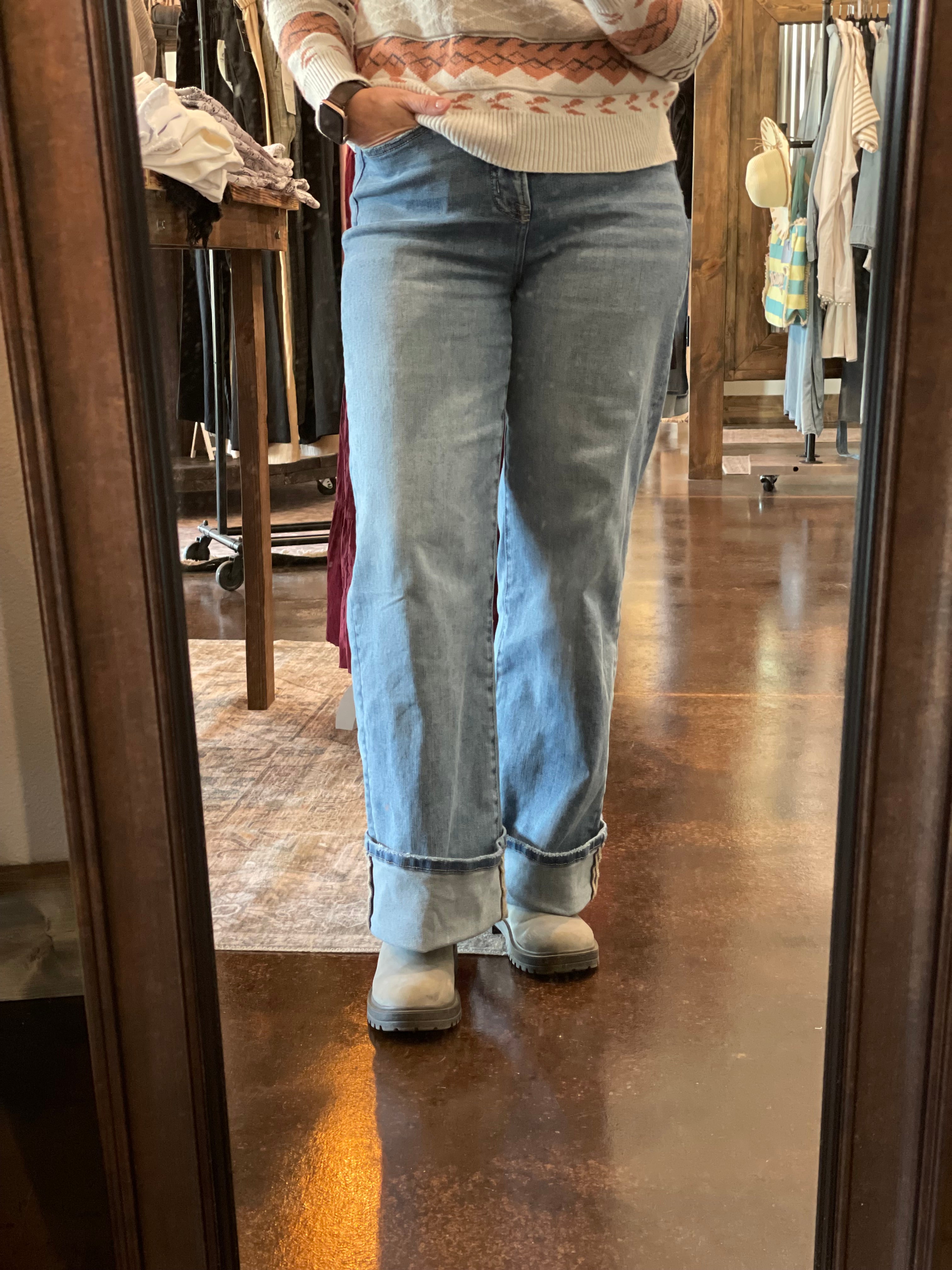 Super High Wide Leg w/ Cuff Hem