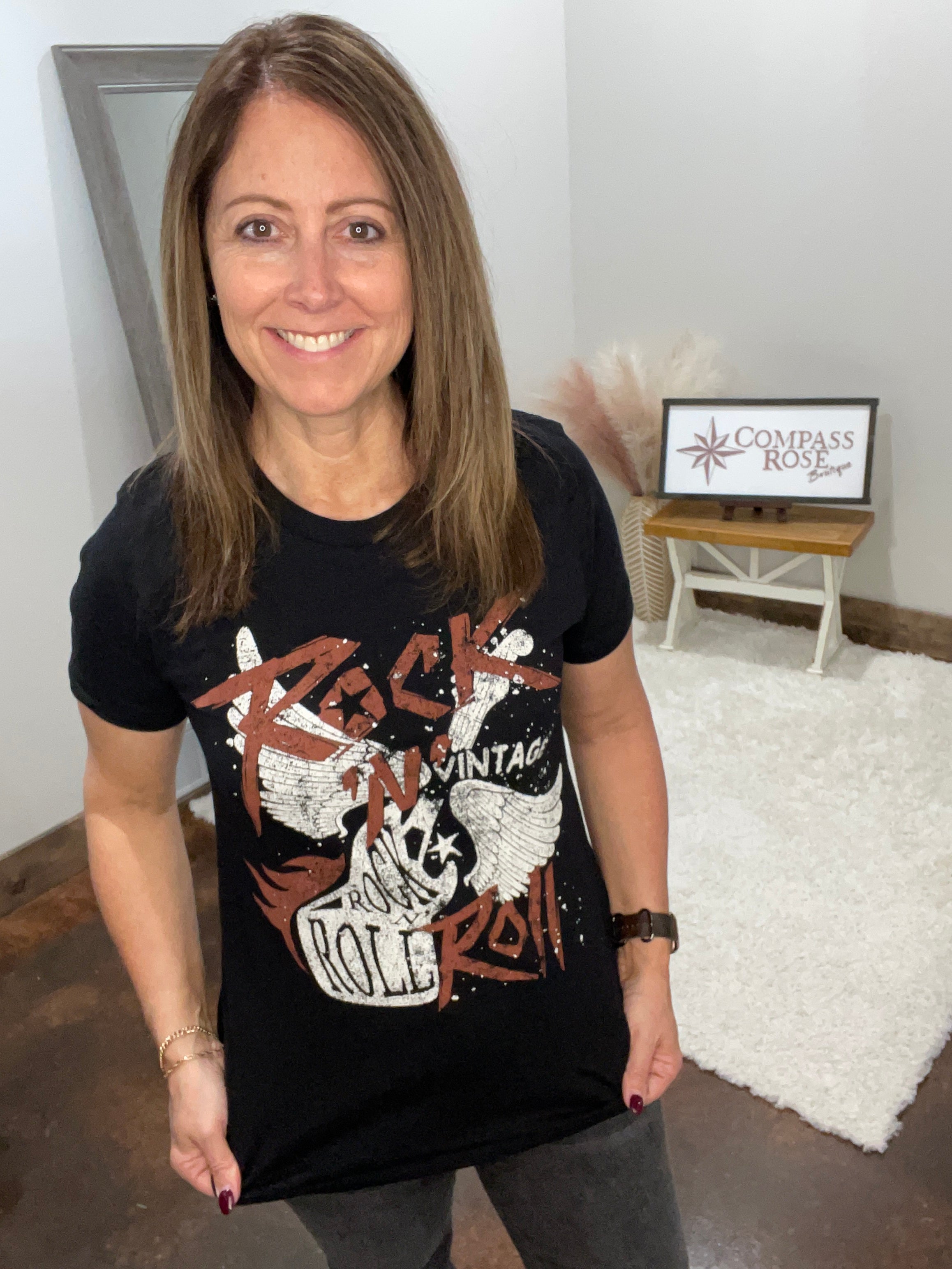 Rock N Roll Vintage Guitar Graphic Tee