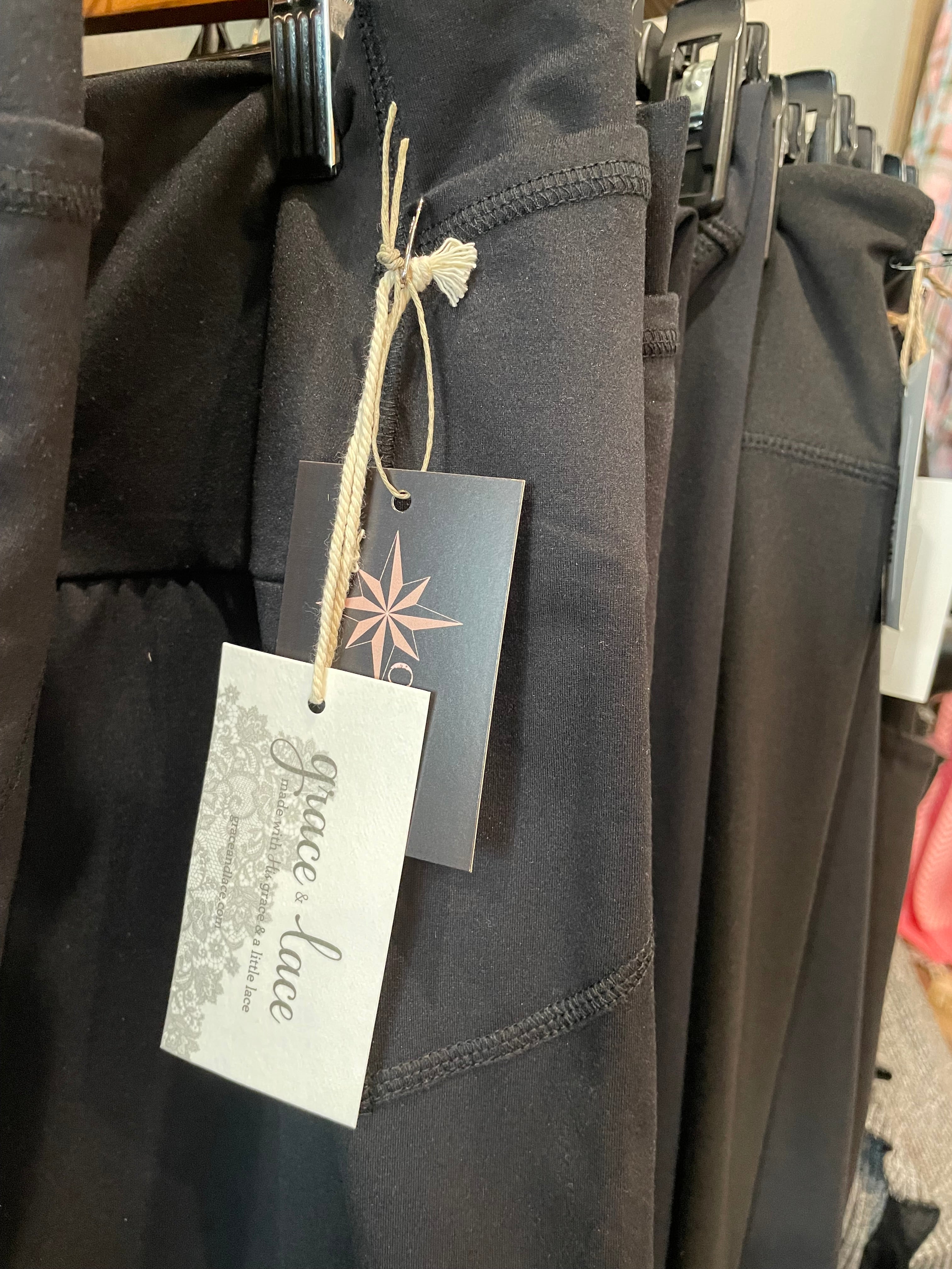 Fleece Lined Pocket Leggings in Black