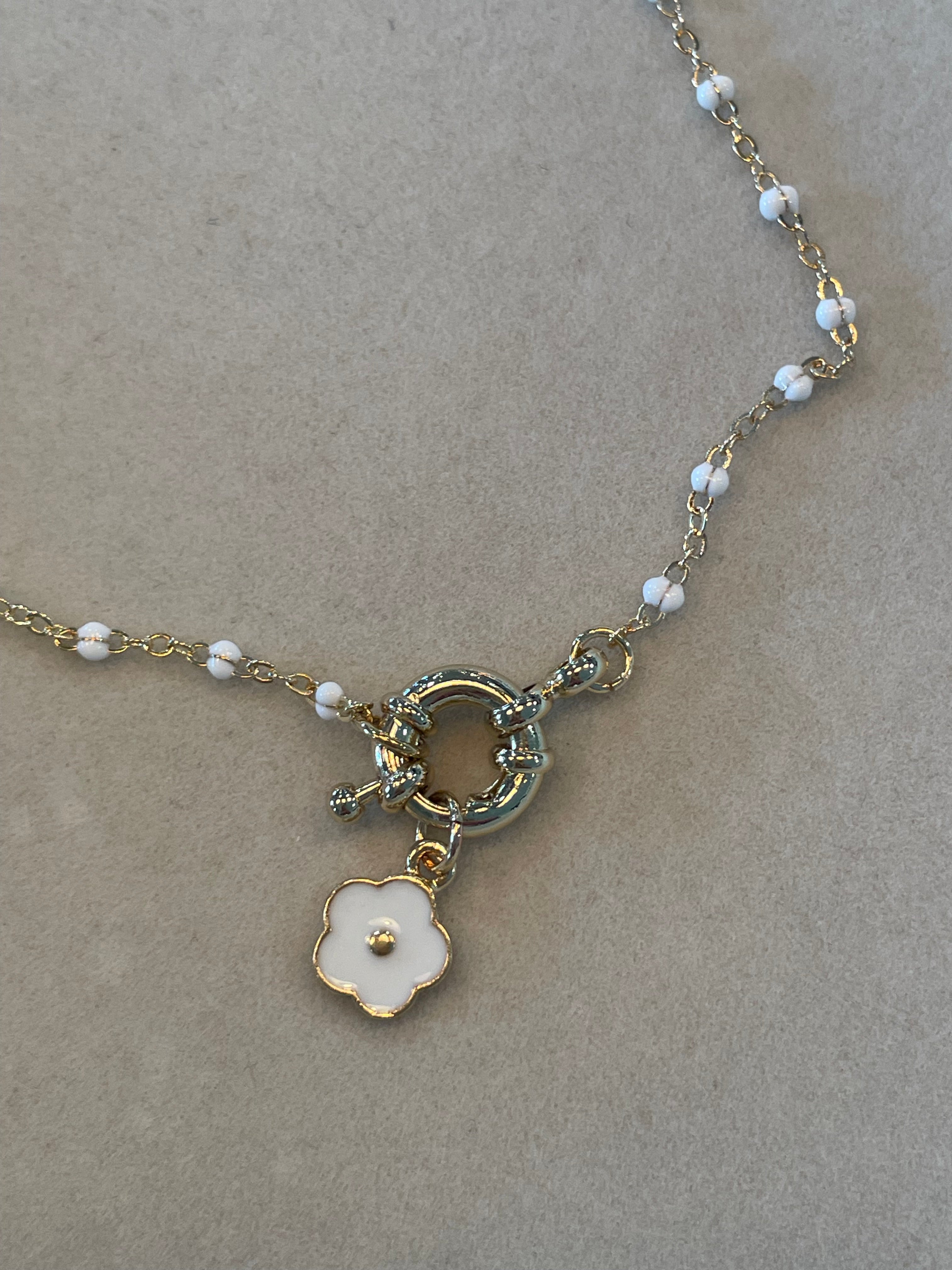 White Bead Flower Necklace