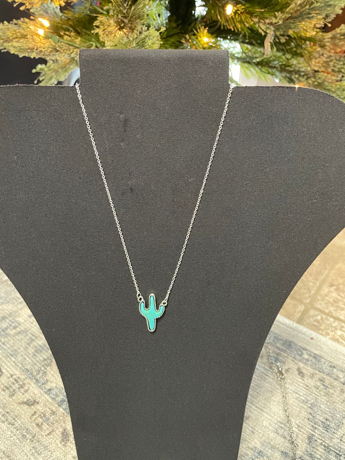 Cactus Turquoise Stone Necklace