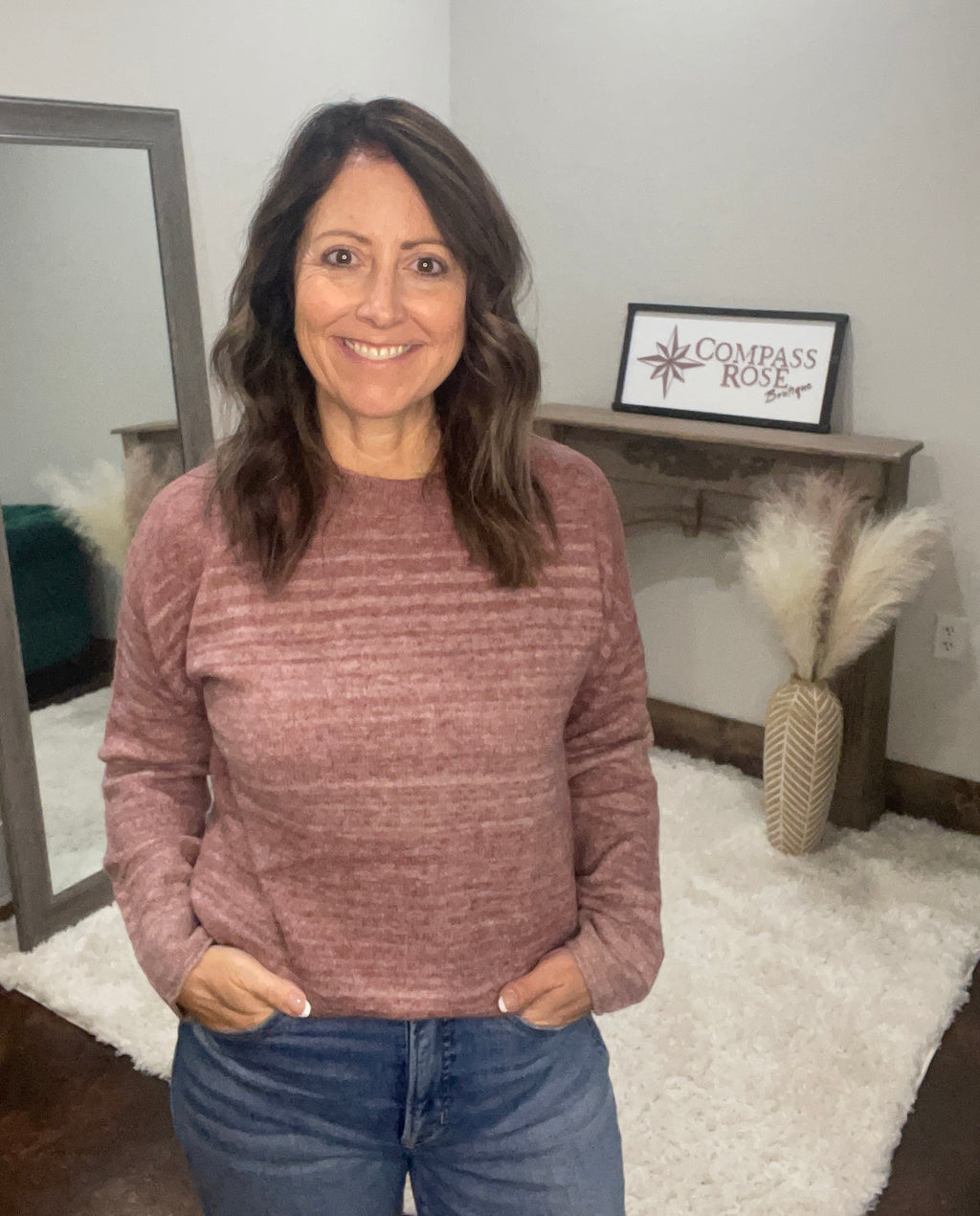 GRADIENT TONE STRIPED SWEATER