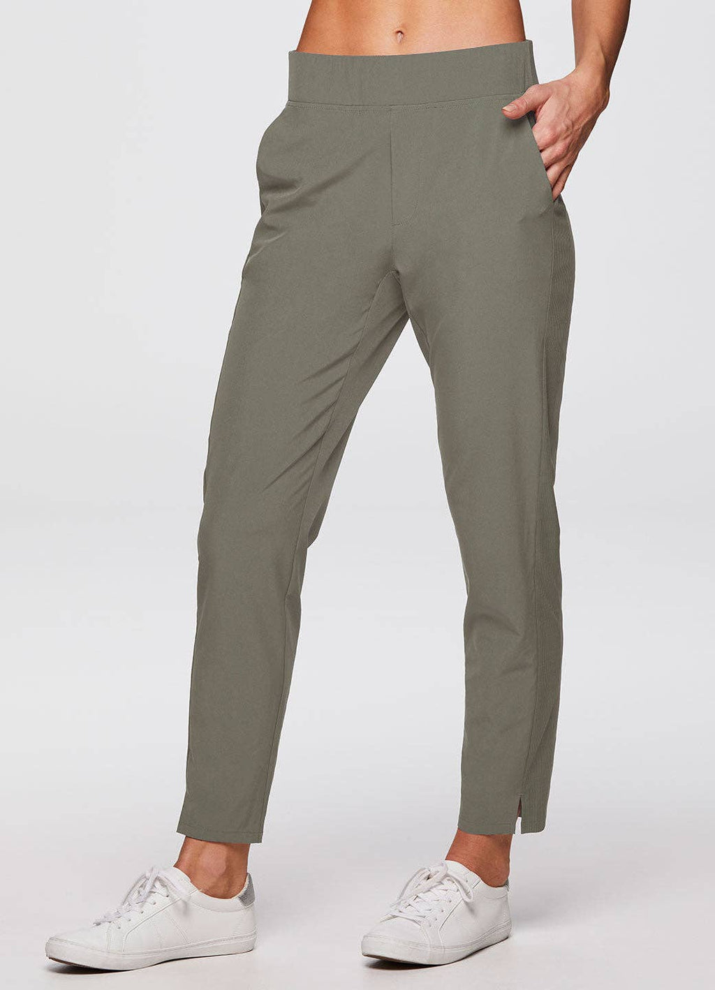 Everyday Ribbed Ankle Pant