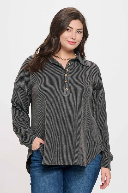 PINSTRIPE COLLARED HALF BUTTON KNIT TOP