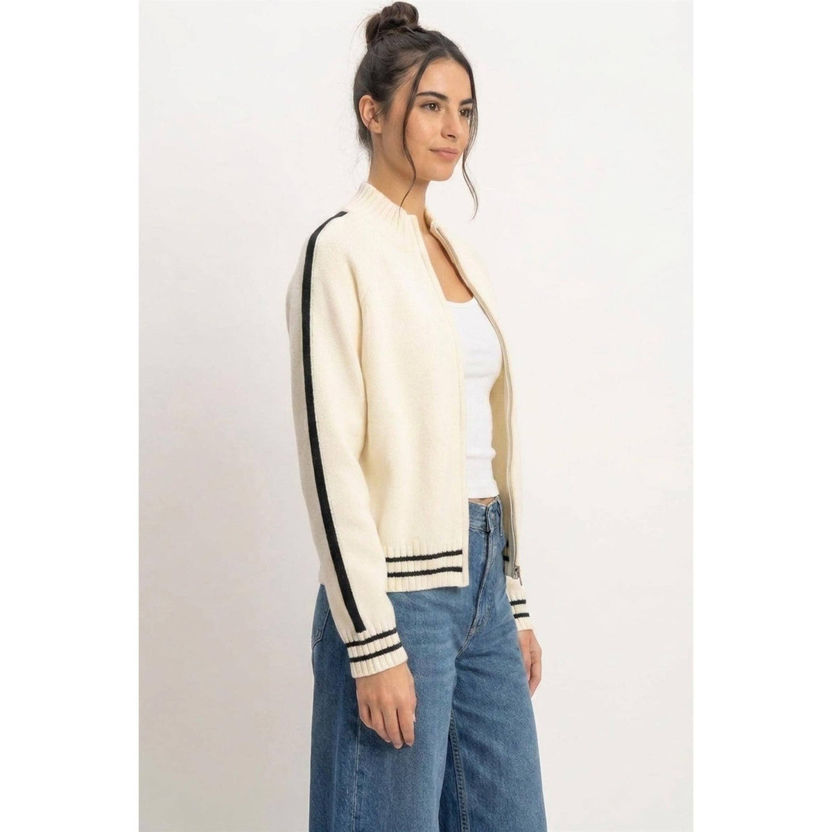 Contrast Stripe Zip-Up Sweater