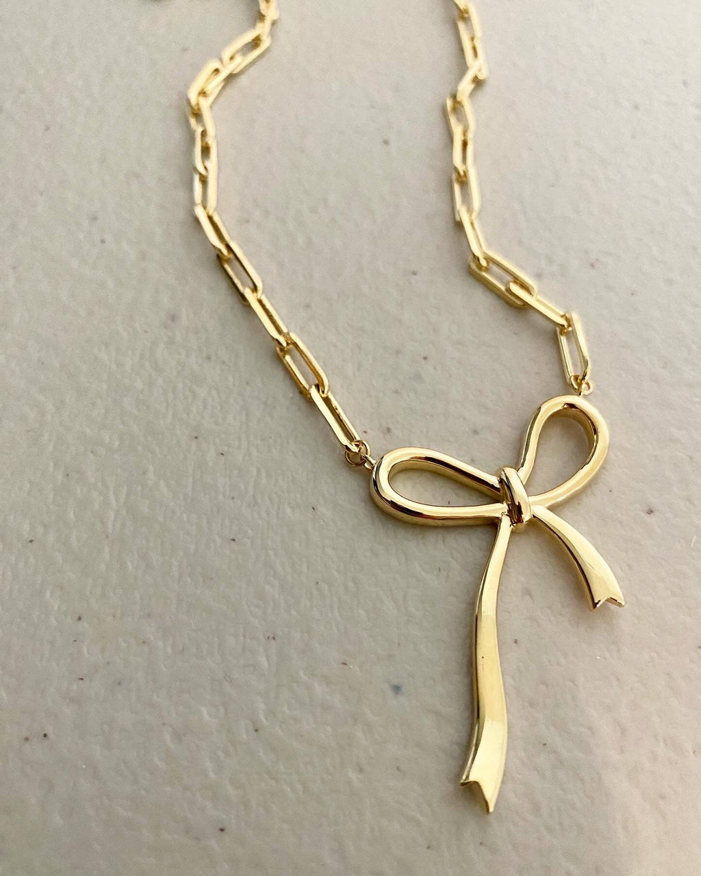Paperclip Big Bow Necklace