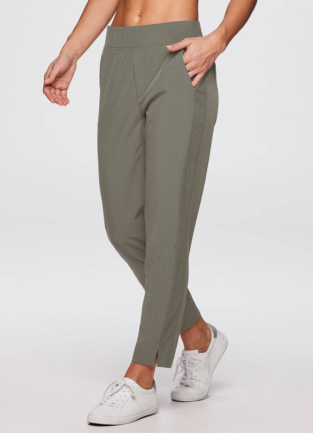 Everyday Ribbed Ankle Pant